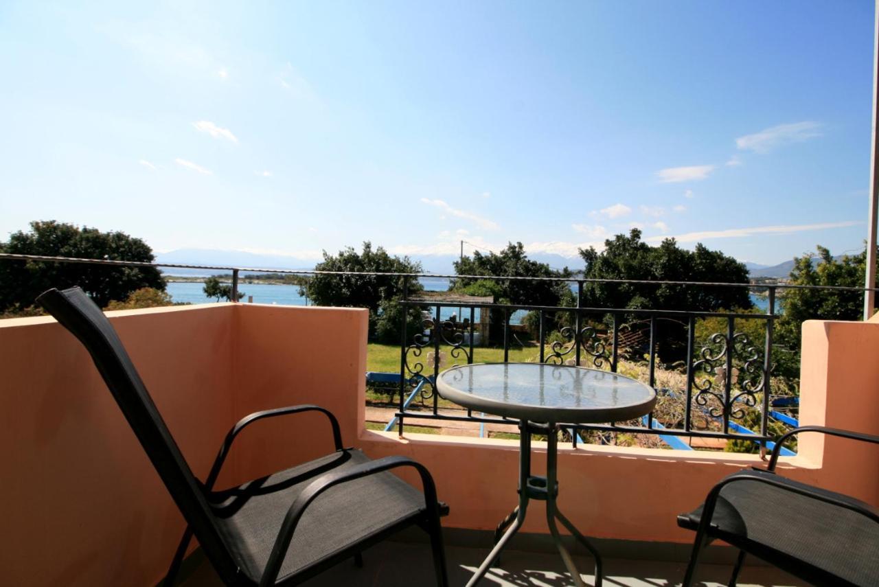 Seaside, Relaxing Family House With Playground! Villa Lavrys 4 Marathi  Exteriér fotografie